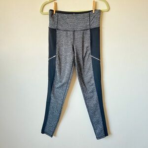 Athleta Black White Herringbone High Rise Leggings Long Side Pockets Small